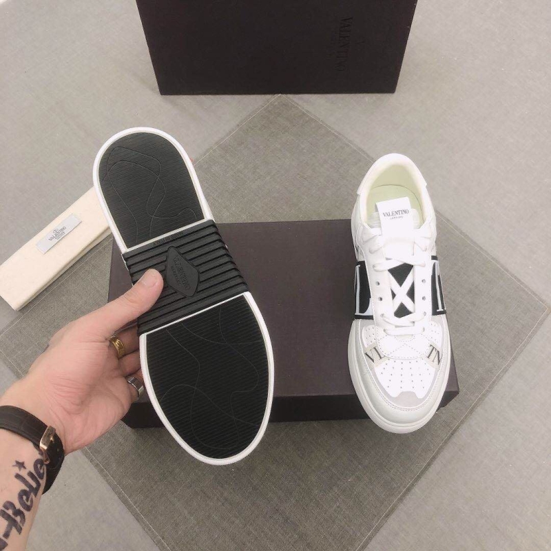 Valentino Sneakers